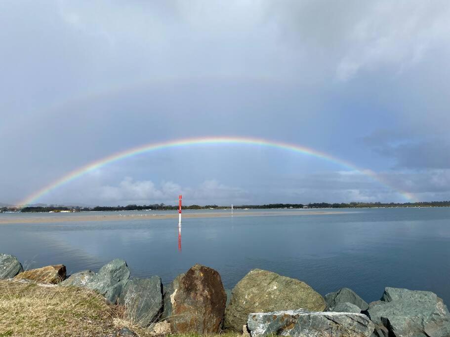 Wallis Lakehouse Villa Tuncurry Exterior foto